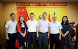 我校领导拜访越南驻南宁总领事馆，与总领事黄玉荣惜别