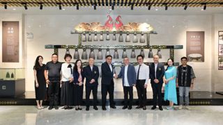 泰国易三仓大学来访